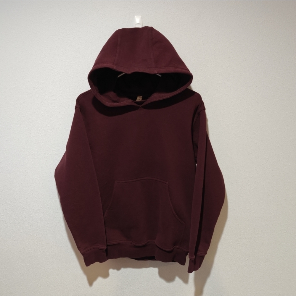 Pull Tag Lululemon All Yours Hoodie Maroon Red Size 4 Pullover - Picture 2 of 6